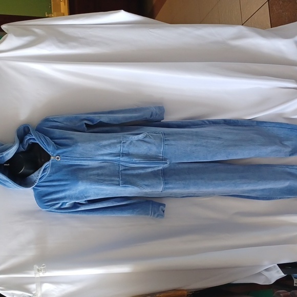 Softies “Snuggle Jumper” Velvet Super Soft 1-Pc Pajama Hood S/M Jogger - Picture 1 of 6